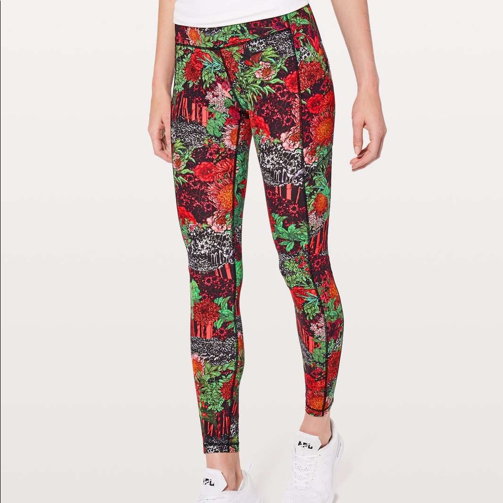 Lululemon Speed Up Tight *Full-On Luxtreme 28"
Zen Garden Multi Size 4